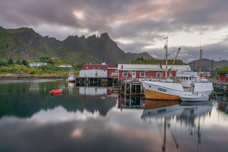 063 Lofoten, Ballstad.jpg